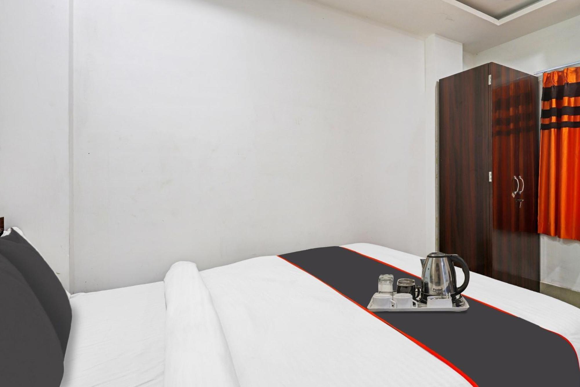 Hotel O Lakhi Guest House Ґувахаті Екстер'єр фото