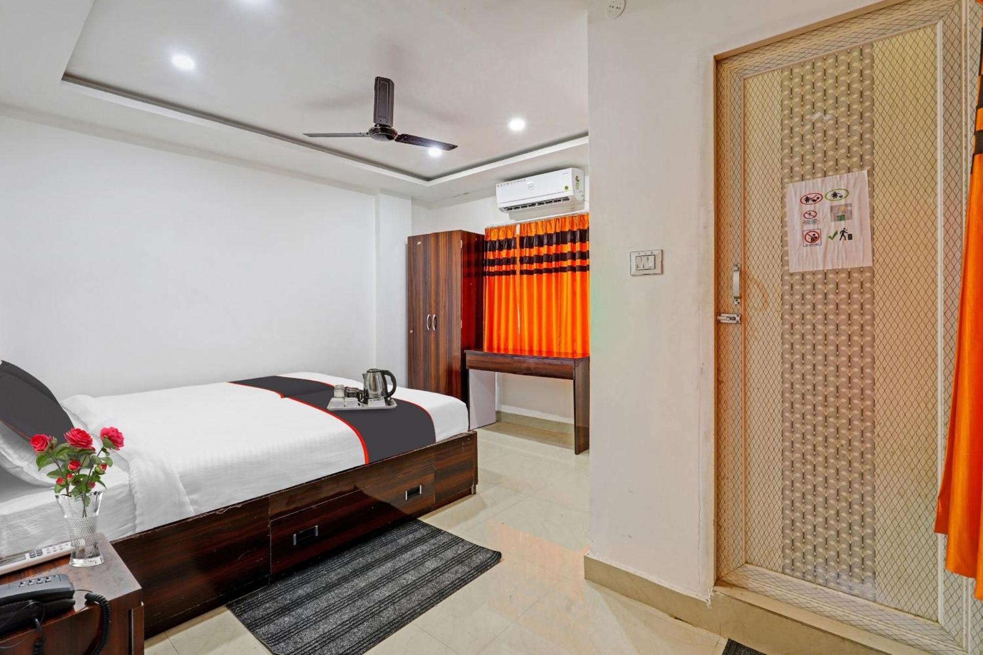 Hotel O Lakhi Guest House Ґувахаті Екстер'єр фото
